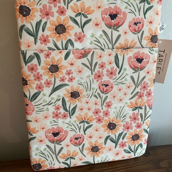 Tablet/ipad Case - Picture 5 of 7